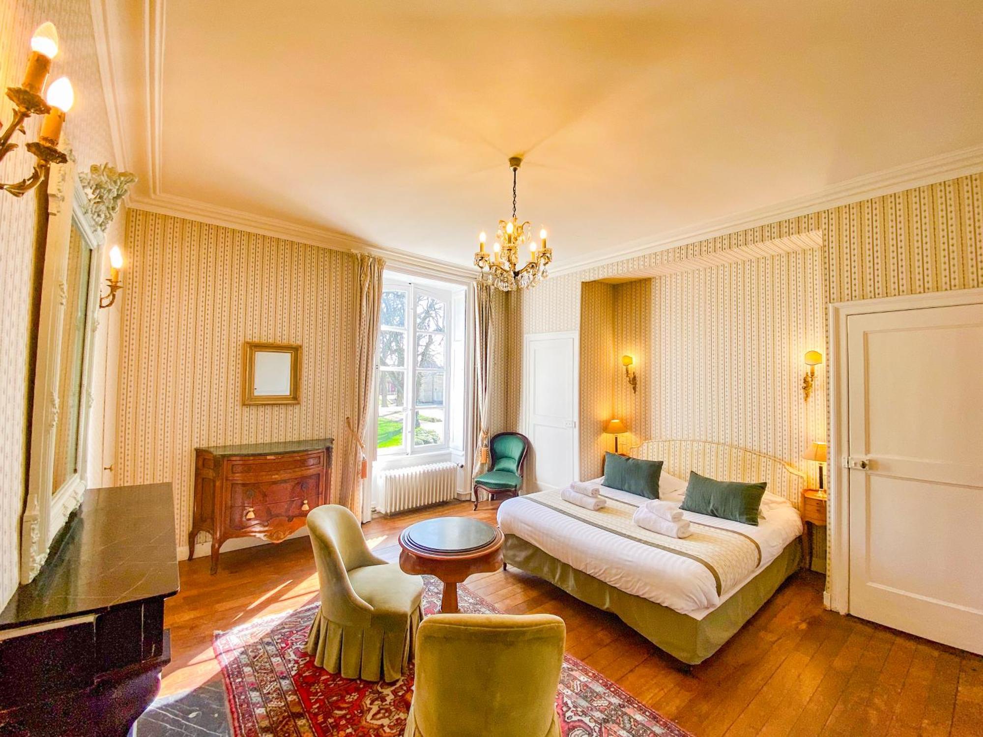 Hotel Haras De La Potardiere Crosmières Kültér fotó